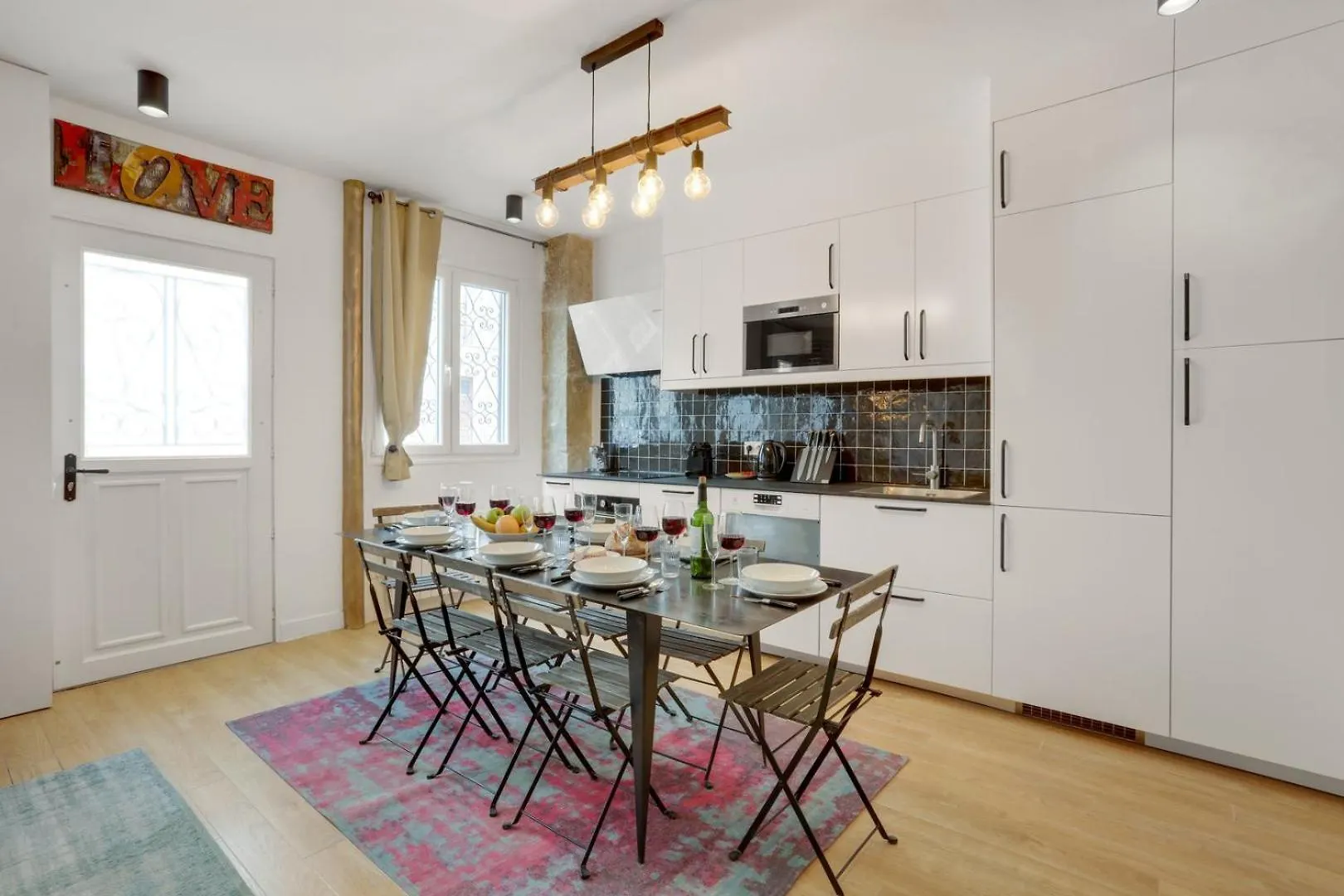 245 Suite Mercedes - Superb Apartment In Paris France