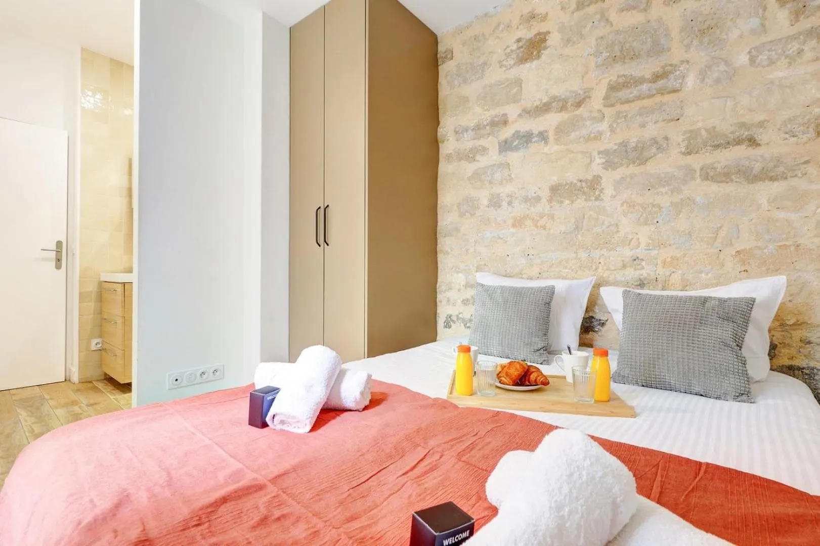 245 Suite Mercedes - Superb Apartment In Paris
