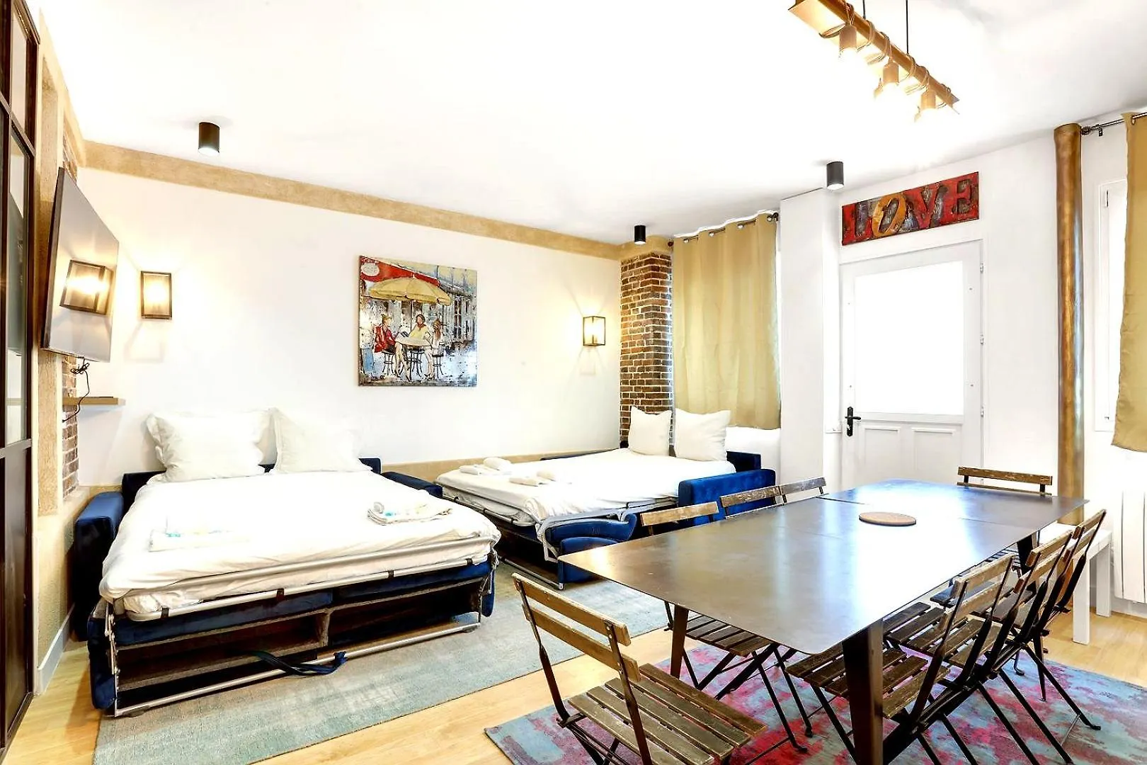 245 Suite Mercedes - Superb Apartment In Paris France